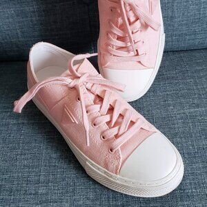 Guess Canvas Chuck Sneakers Peach Salmon Pink Size 8